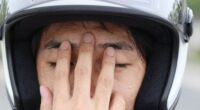 quick two finger helmet test