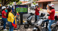 Kansas City’s tight-knit Ecuadorian community celebrates World Cup match as a ‘special gift'